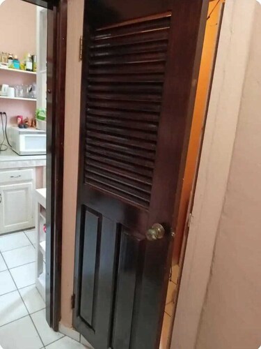 Delightful 1-bedroom house with AC in charming La Ceiba