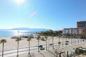 On the beach - Amara Sea View Apartment 7 Floor, Vlore, Albania (Vlore)