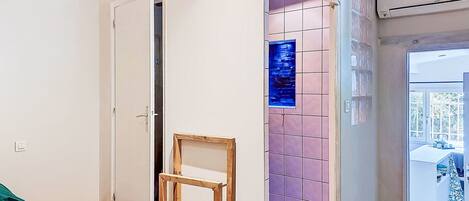 3 Schlafzimmer, Schreibtisch, Internetzugang