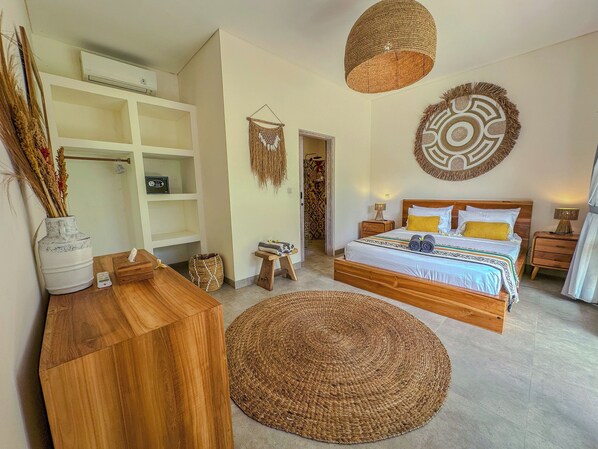 Room - 1BR Villa Venezia a Tropical Intimate Escape In Seminyak (Badung)