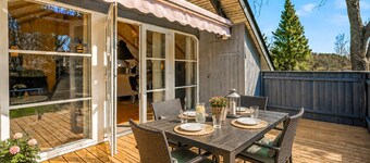 2 bedroom awesome home in Oksbøl