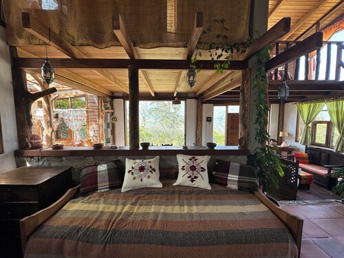 Island in the Sky--Shisa House
Small custom home built with love in Cahuasqui