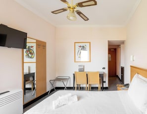Standard Double Room | In-room safe, free WiFi - Hotiday Bordighera (Bordighera)