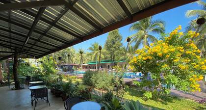 Moonshine Resort Chumphon