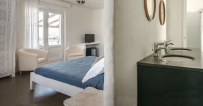 Standard Triple Room | In-room safe, free WiFi
