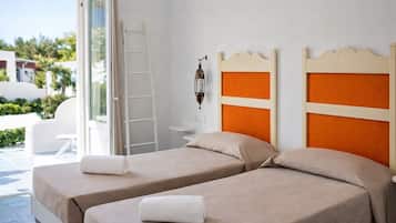 Standard Double or Twin Room | In-room safe, free WiFi