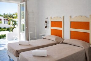 Standard Double or Twin Room | In-room safe, free WiFi