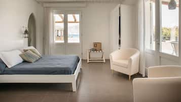 Standard Triple Room | In-room safe, free WiFi