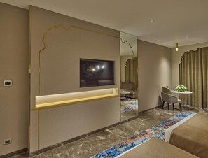 Room - Grand Continent Luxury Collection, Udaipur (Udaipur)