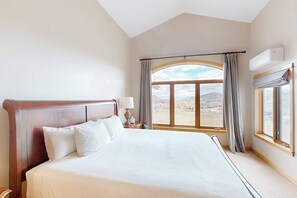 3 Schlafzimmer, Bügeleisen/Bügelbrett, kostenloses WLAN, Bettwäsche