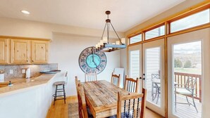 Unclassified image, 5 of 26, button - Park View Cottage - Spacious 374 Parkview Dr Home with A/C, Mountain Views, Fireplace & Garage (Steamboat Springs)
