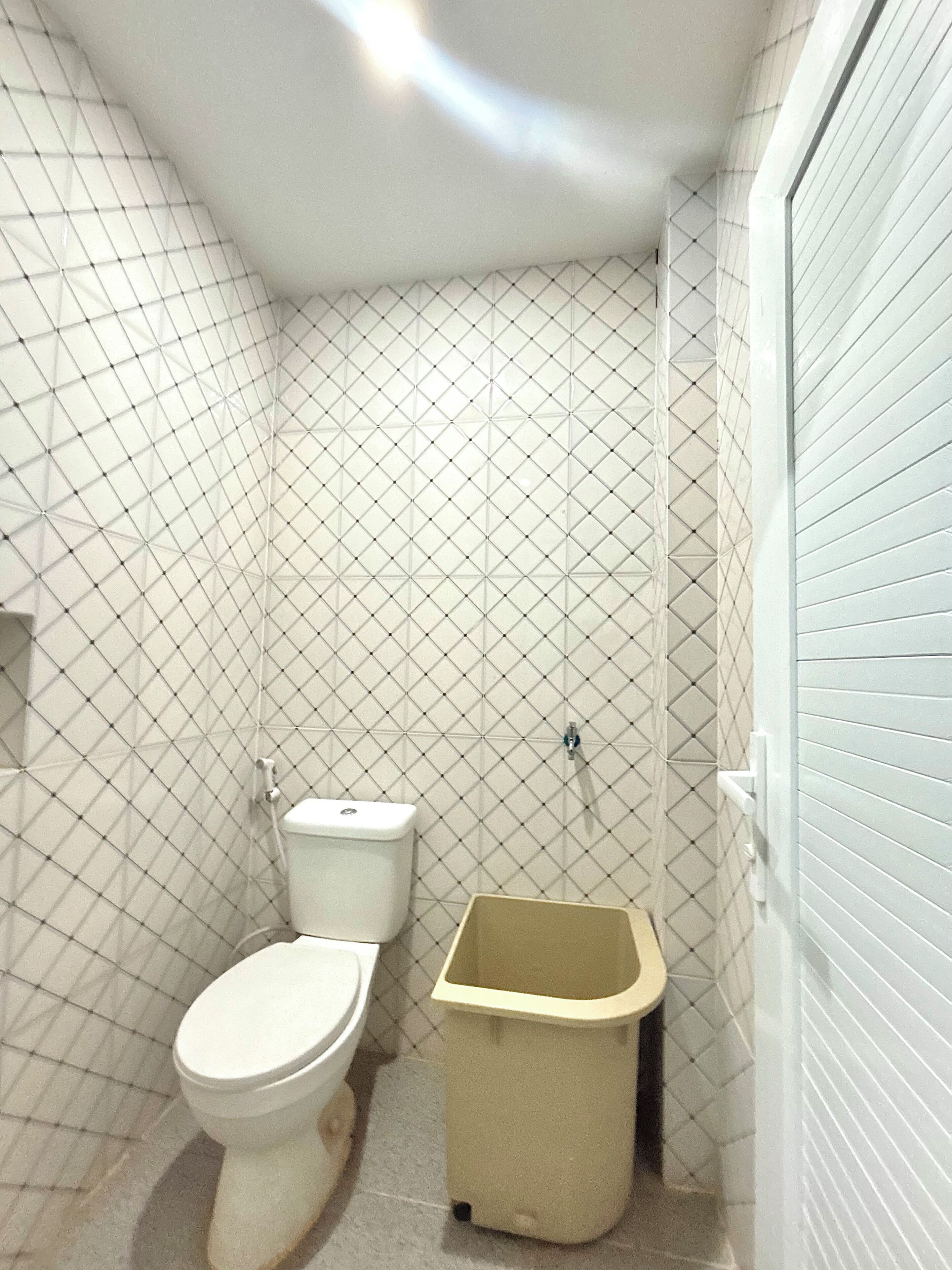 Shower, towels, soap