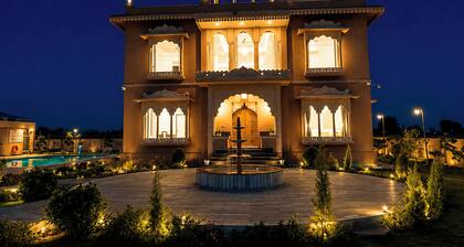 ELIVAAS Nirvana 5BHK Farmhouse with Pool