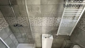 Apartment, 1 Bedroom | Bathroom
