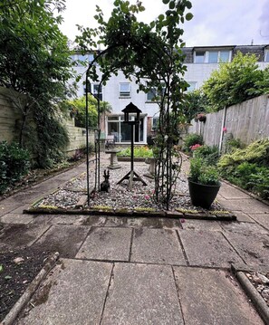 Leilighet, 1 soverom | Hage