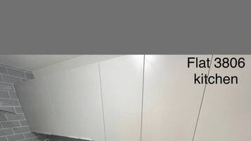 Apartment, 1 Bedroom | Private kitchen