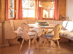 Dining - Dreamy suite with its own terrace (Bramberg am Wildkogel)