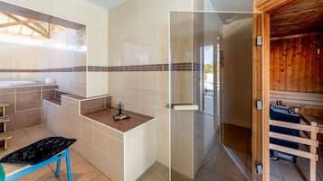 3 bedrooms
