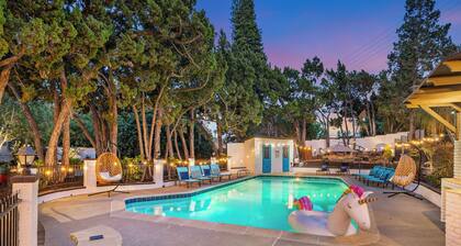Pool, Sauna, Gym, 3 Bed, Parking Yard, Ranch Style, 2 BR - 2 Bath