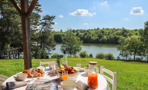House - Le Domaine des Mon di res 1p4s (Meyrignac-l'Eglise)