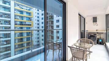 Deluxe-Apartment | Speisen im Freien