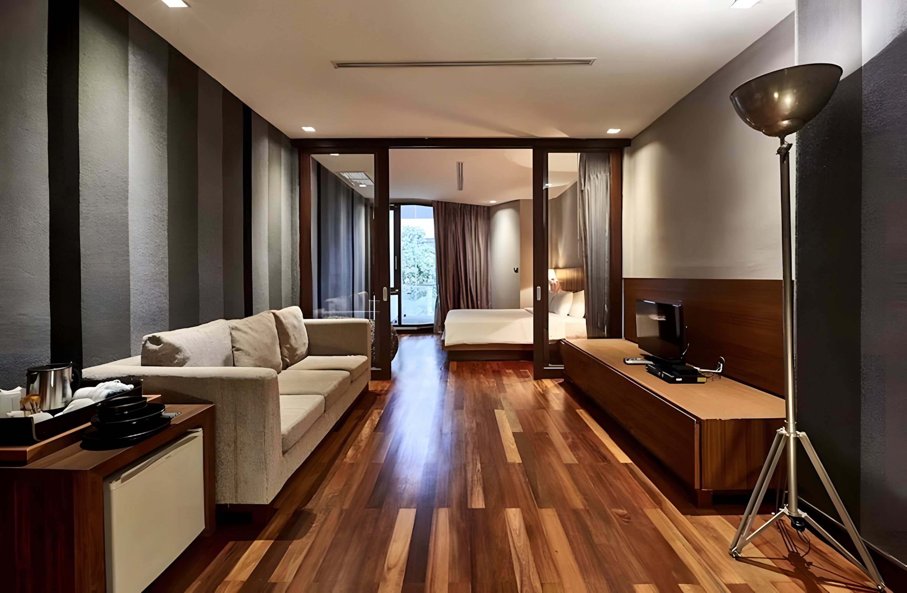 Phòng Suite Superior, 1 phòng ngủ, máy điều hòa, quang cảnh thành phố | Bàn 