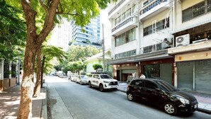 Ảnh chưa phân loại, 4 trong số 60 ảnh, nút