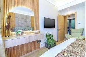 Deluxe Apartment | Free WiFi - The Riara Retreat-Modern Comfort (Nairobi)