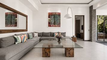 Villa (3 Bedrooms) | Exterior