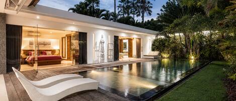 Villa (3 Bedrooms) | Exterior