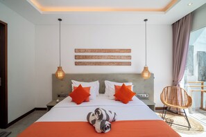 Exterior - Modern Coastal 4BR Villa, Walk to Finns, Canggu (Canggu)
