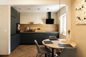 Dining - Vrbo Property (Bremm)