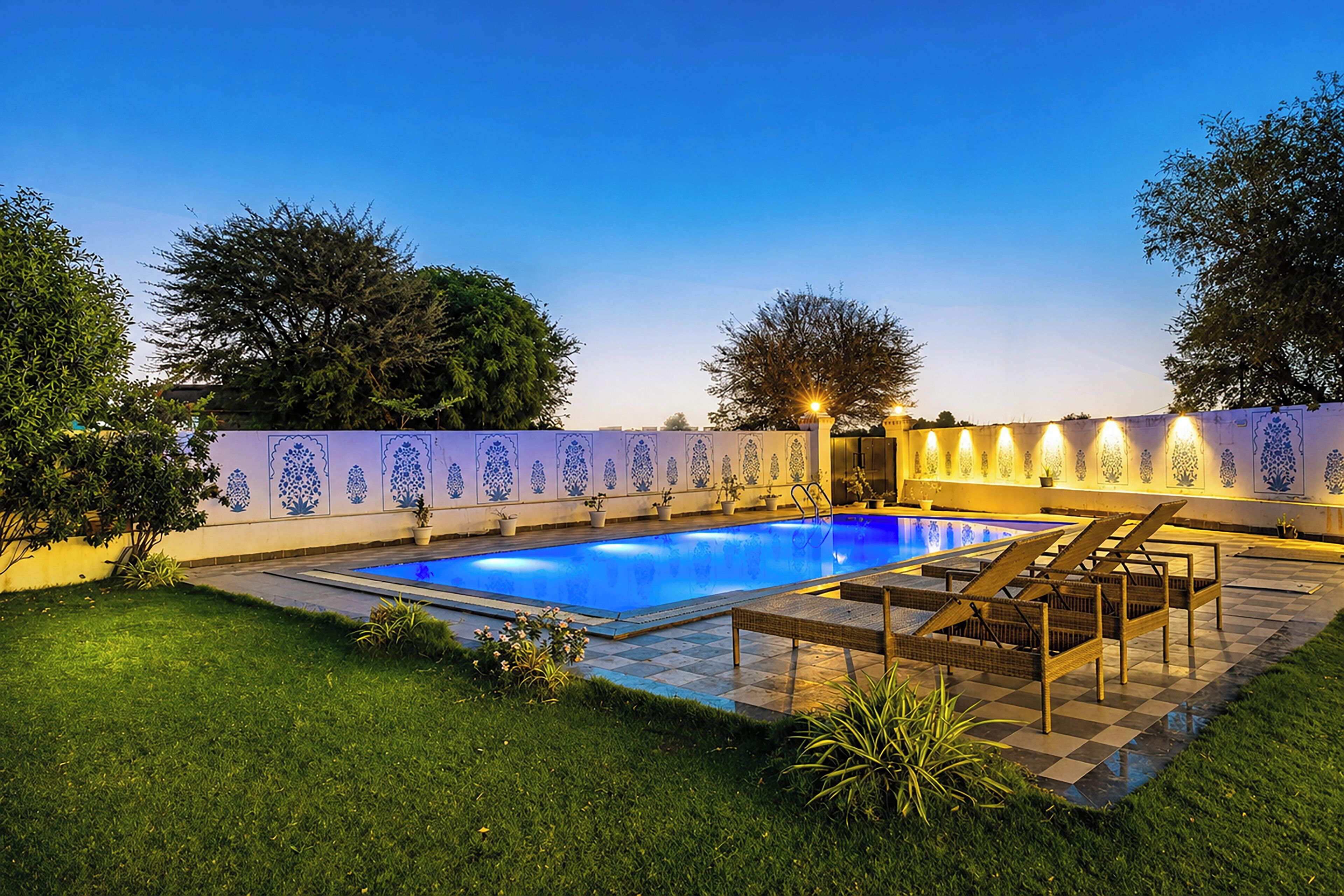 Piscine extérieure