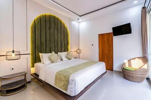 Free WiFi - Modern 2BR Villa Seminyak Center (Kabupaten Badung)
