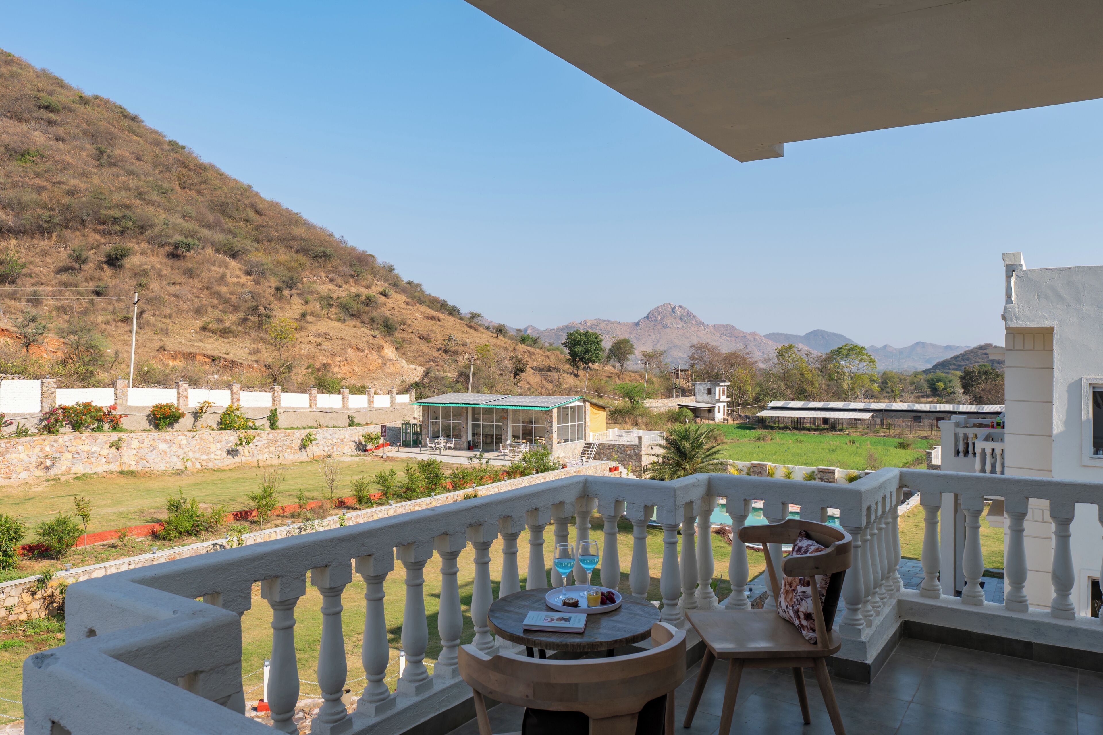 Deluxe Suite | Outdoor dining