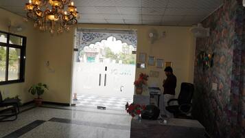 Hall