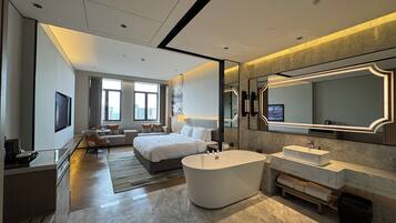 Luxury Double Room, 1 King Bed, Non Smoking