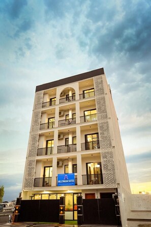 Exterior - Millennium Suites (Gurugram)
