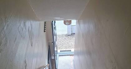 Central but secluded family house with garden