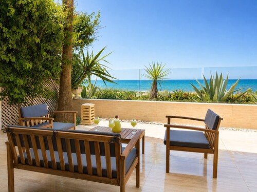 Marsa Cube House – Une maison en bord de mer à La Marsa