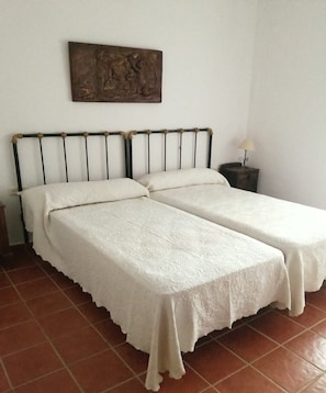 1 bedroom, free WiFi