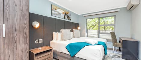 2 bedrooms, in-room safe, iron/ironing board, free WiFi