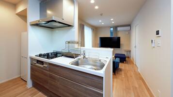 Apartment (202) | Dapur peribadi | Peti sejuk, ketuhar gelombang mikro, dapur