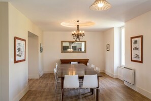 Dining - Vrbo Property (Mervent)