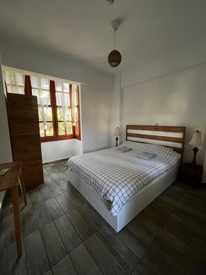 Room - Economy double room with shared bathroom (Muratpasa)