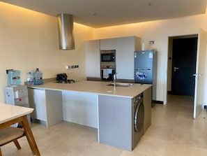 Private kitchen - 2 Bedroom Apartment,All En-suite At Westlands (Nairobi)
