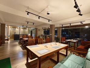 Dining - Hotel Leggoo (Pasighat)