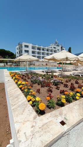 ALEVOK HOTEL