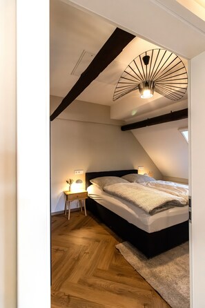 Room - Vrbo Property (Bremm)