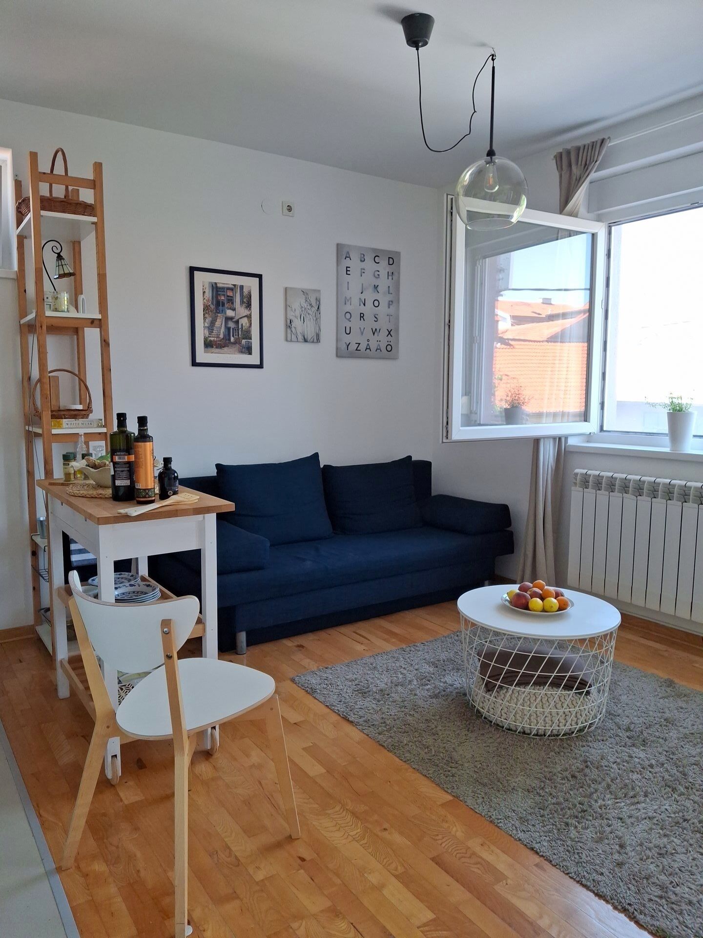 Quaint 2-bedroom Apartment With Ac In Lively Beograd - Belgrado